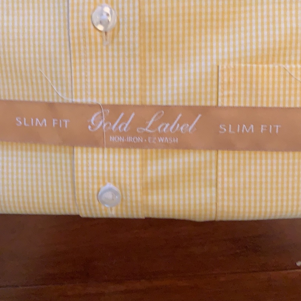 Shirt and Tie - Picture 3 of 8
